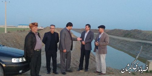 بازدید فرماندار گمیشان و رئیس سازمان جهاد کشاورزی از مزارع سطح شهرستان