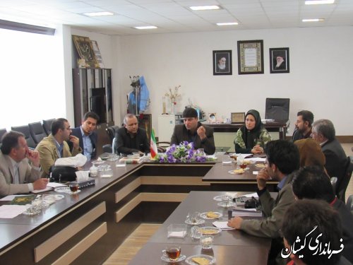 الگوهای موفق در حوزه کتاب بومی سازی شود
