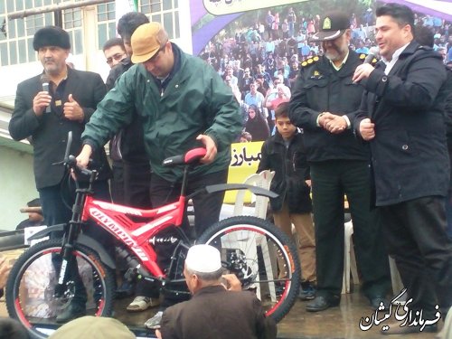 همایش پیاده روی خانوادگی در شهر گمیش تپه برگزار شد