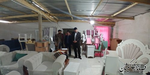 بازدید فرماندار گمیشان از کارگاه مبل سازی در سیمین شهر