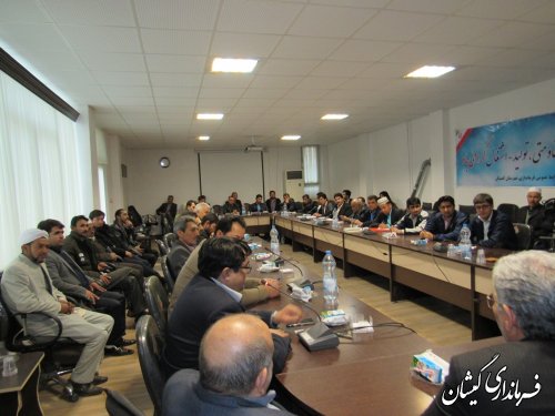کارگاه آموزشی کار آفرینی،ایده کار و اشتغال درسالن اجتماعات فرمانداری برگزار شد