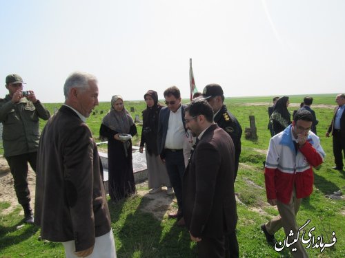 مراسم غبارروبی مزار مادران شهدای شهرستان گمیشان برگزار شد