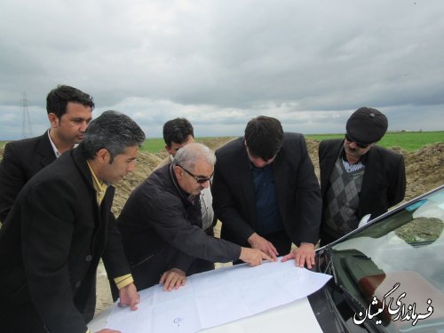 بازدید فرماندار گمیشان از زهکشی اراضی جنوب شهرستان
