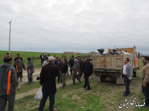 پاکسازی مبادی ورودی شهر گمیش تپه در آستانه بهار