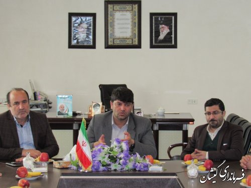 آخرین جلسه داخلی کارکنان فرمانداری و بخشداری های شهرستان گمیشان برگزارشد
