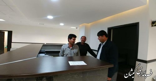 بازدید شبانه فرماندار از دستگاههای خدمات رسان در ساعت تحویل سال نو
