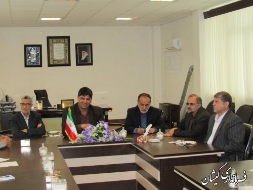 جلسه هماهنگی احداث آب شیرین کن در شهرستان گمیشان برگزار شد