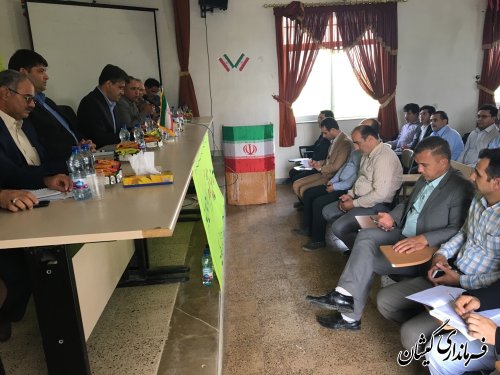 همایش شوراها، دهیاران و کشاورزان بخش گلدشت برگزار شد