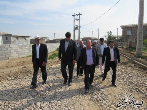 بازدید فرماندار گمیشان و معاون بنیادمسکن استان از روستای توماجلر آلتین