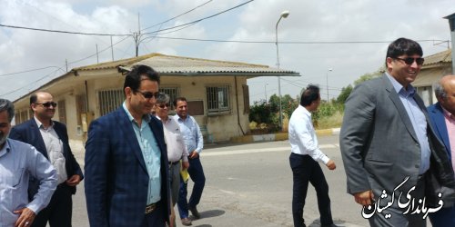 بازدید فرماندار گمیشان از کارخانه یگانه خزر شهرستان