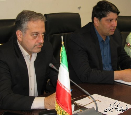 خیرین اجتماعی بازوان شهرستان برای کاهش آسیب های اجتماعی است