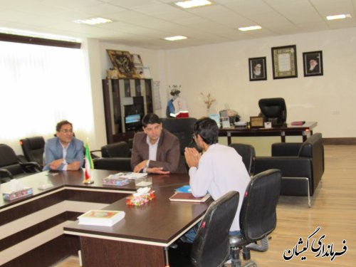 فرماندار گمیشان به درخواست ها و مشکلات مردم شهرستان رسیدگی کرد