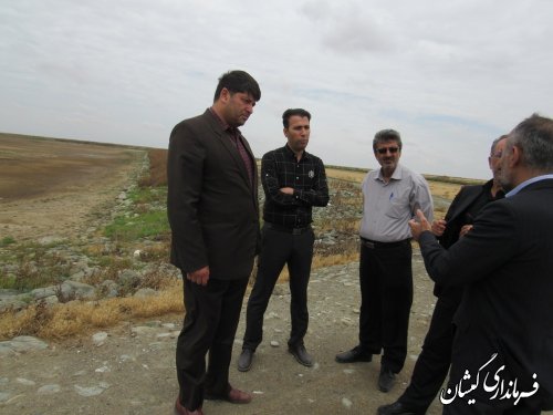فرماندار و مدیرکل دفتر هماهنگی امور اقتصادی از آب بندان گمیشان کشت بازدیدکرد