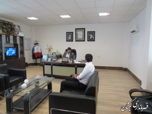 فرماندار گمیشان به درخواست ها و مشکلات مردم شهرستان رسیدگی کرد