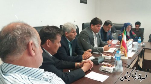ایجاد اشتغال در سطح روستاها باید برنامه مهم دهیاران باشد