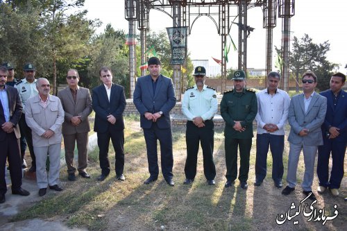 ادامه راه شهدا یک تکلیف و وظیفه برای همه است
