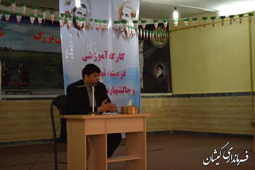 شناخت دقیق فرصتها، چالش ها و تهدیدات فضای مجازی ضروری است