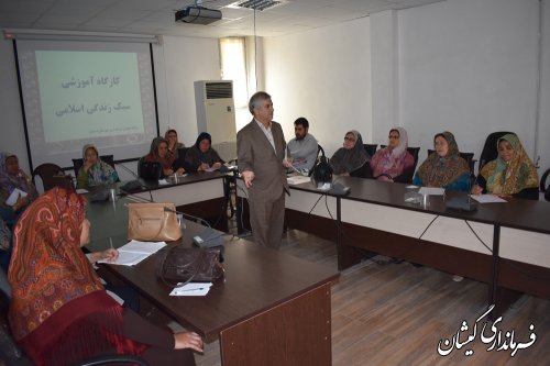سبک زندگی اسلامی مسیر زندگی را روشن می کند
