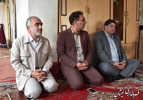 فرماندارگمیشان وضعیت معیشتی یکی از شهروندان را بررسی کرد