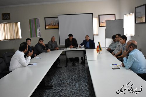 بازدید فرماندار گمیشان از کارخانه یگانه خزر