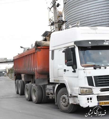 بازدید فرماندار گمیشان از کارخانه یگانه خزر