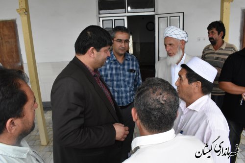 بازدید فرماندار گمیشان از روستای آلتین تخماق بخش مرکزی شهرستان