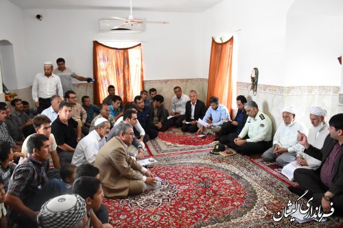بازدید فرماندار گمیشان از روستای آلتین تخماق بخش مرکزی شهرستان
