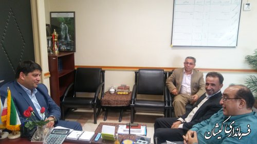 دیدار فرماندار گمیشان با مدیرکل بنیادمسکن انقلاب اسلامی استان