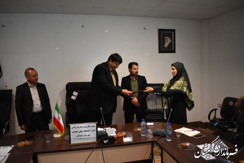آیین تکریم و معارفه رئیس اداره کتابخانه های عمومی شهرستان گمیشان برگزار شد