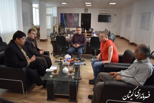 دیدار نماینده سرمایه گذار کشور قزاقستان در استان با فرماندار گمیشان