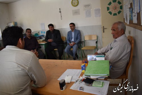 فرماندار گمیشان از چند مدرسه سطح شهر گمیش تپه بازدید کرد