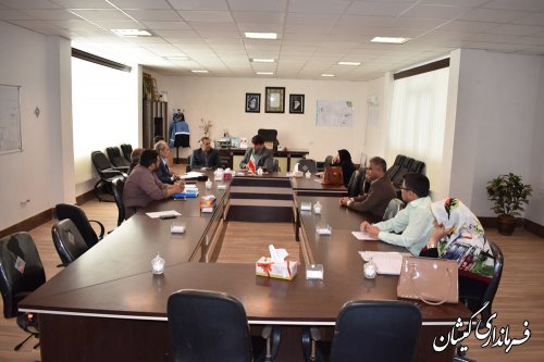 دیدار کارشناسان دفتربازرسی،مدیریت عملکرد و امورحقوقی استانداری بافرماندار گمیشان