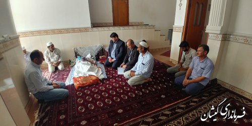 عیادت فرماندار گمیشان از مادر شهید عبدالله پرموز