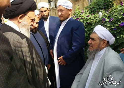 مراسم فارغ التحصیلی و عمامه گذاری طلاب حوزه علمیه نور سیمین شهر برگزار شد