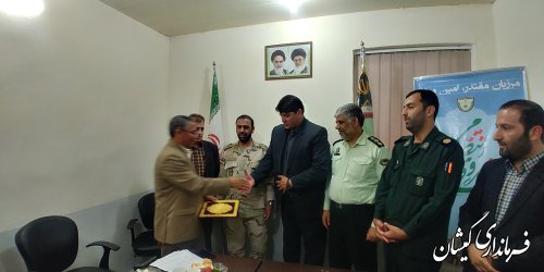 از مرزنشین و مرزیار نمونه شهرستان گمیشان و ترکمن تجلیل شد