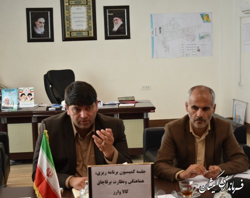 ایجاد اشتغال راهکاری مناسب برای مبارزه با قاچاق کالا و ارز است