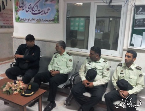 فرماندار گمیشان از کلانتری مرکزی شهرستان بازدید کرد