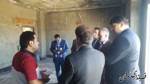 بازدیدفرماندارورئیس سازمان مدیریت وبرنامه ریزی ازپروژه مجتمع فرهنگی وهنری 