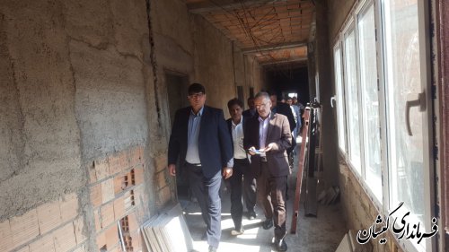 بازدیدفرماندارورئیس سازمان مدیریت وبرنامه ریزی ازپروژه مجتمع فرهنگی وهنری 