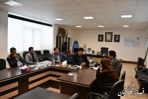 فرماندار گمیشان به درخواست ها و مشکلات مردم شهرستان رسیدگی کرد