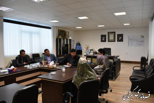 فرماندار گمیشان به درخواست ها و مشکلات مردم شهرستان رسیدگی کرد