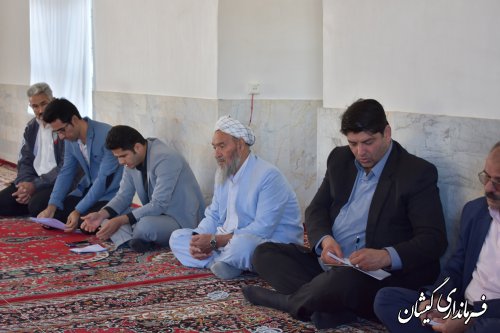 بازدید فرماندار گمیشان از روستای صفا ایشان و دیدار با مردم
