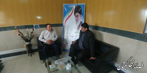 فرماندار گمیشان از شهرداری سیمین شهر بازدید کرد