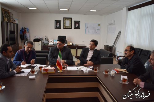 نشست هماهنگی باسرمایه گذار طرح نیروگاه تولید همزمان آب وبرق در گمیشان