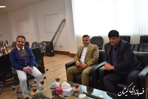 دیدار سرمایه گذار حوزه آبزی پروری با فرماندار گمیشان