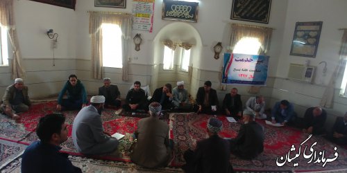 بازدید فرماندار گمیشان از روستای کملر و دیدار با مردم