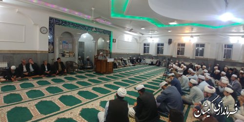 مراسم شب شعر در حوزه علمیه نور سیمین شهر برگزار شد