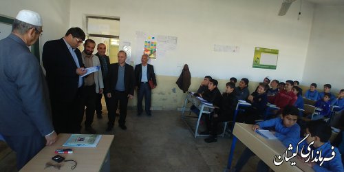 بازدید فرماندار گمیشان از روستای بصیرآباد و دیدار با مردم