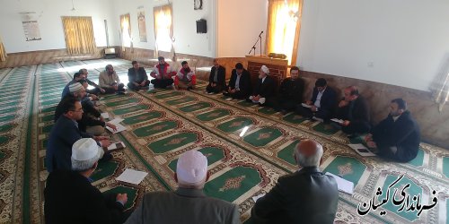 بازدید فرماندار گمیشان از روستای بصیرآباد و دیدار با مردم