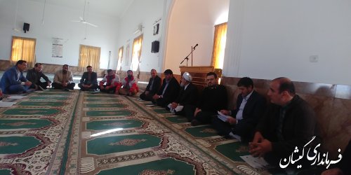 بازدید فرماندار گمیشان از روستای بصیرآباد و دیدار با مردم
